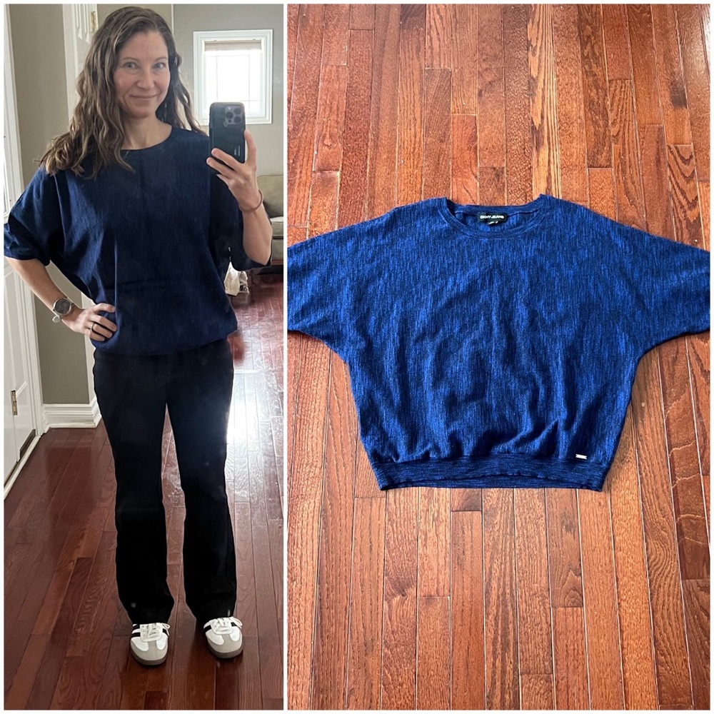 ❌DONATED DKNY Jeans Batwing Sweater Top In Blue & Black - size Small